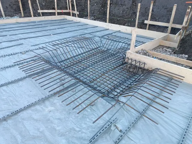 Monolithic RC foundation slab